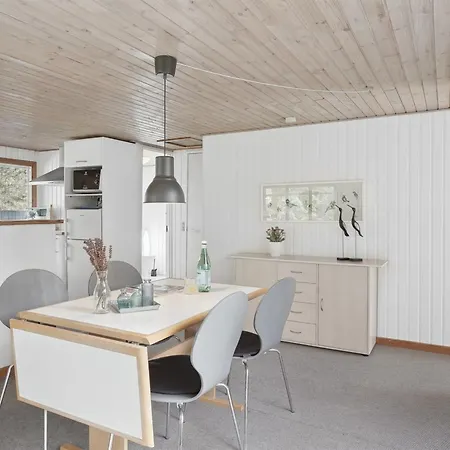 Hébergement de vacances Ketildor - 100m From The Sea By Interhome *