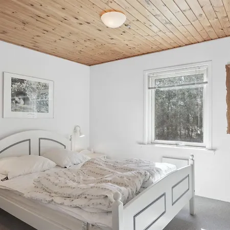 Ketildor - 100m From The Sea By Interhome Feriehus Hals
