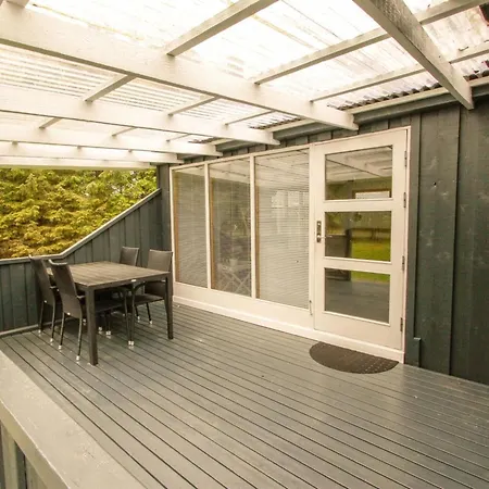 Ketildor - 100m From The Sea By Interhome Feriehus Hals